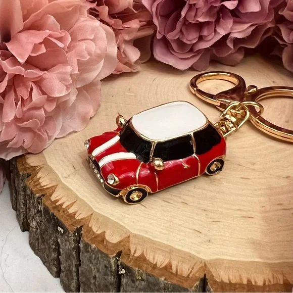 Retro Red and White Mini Cooper Car Keychain Charm - Picture 5 of 16